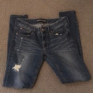 Women’s Express Low Rise Legging size 4